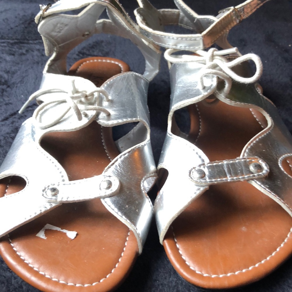 Sandals - Picture 2 of 3